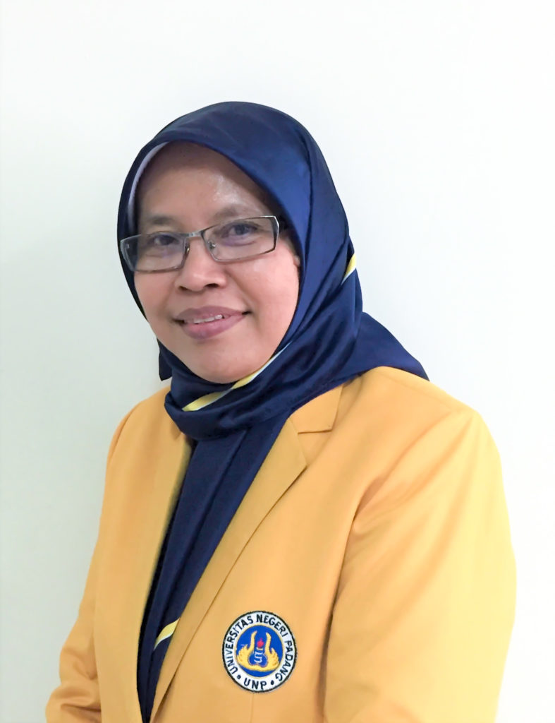 Academic Staff - Education - Prof. Dr. Minda Azhar, M.Si